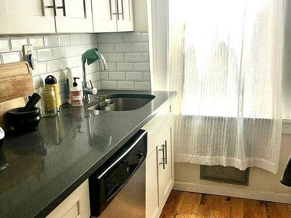 2nd image of 1137 President St #4