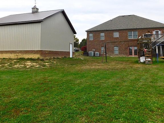 4th image of 312 Windy Oaks Cir