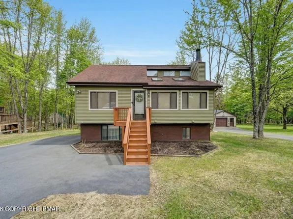 19 Woodcrest Ln #1475, Lake Ariel, PA 18436