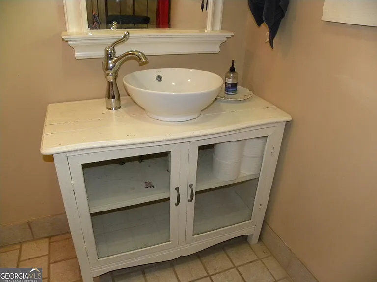 153 Will Zoellner Ln — Photo 22