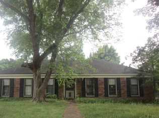 5271 Steuben Dr, Memphis, TN 38134