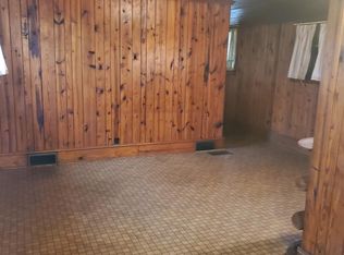 195 Blossom Dr, Ellenboro, NC 28040