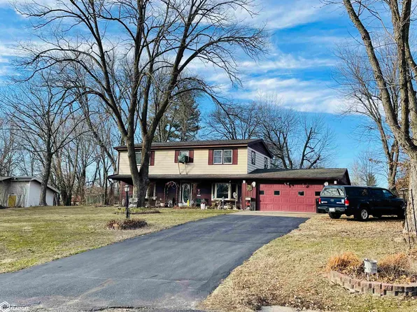 215 Hillcrest Dr, Hamilton, IL 62341