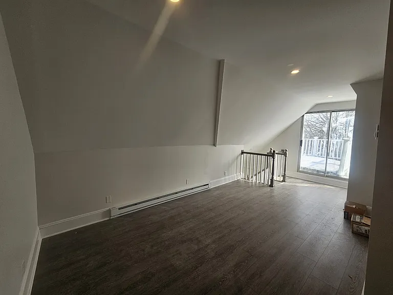 2949 Fairfield Ave #2 — Photo 12