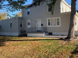 101 W Buck St APT C, Paulsboro, NJ 08066