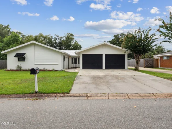 105 Boggs Cir, Long Beach, MS 39560