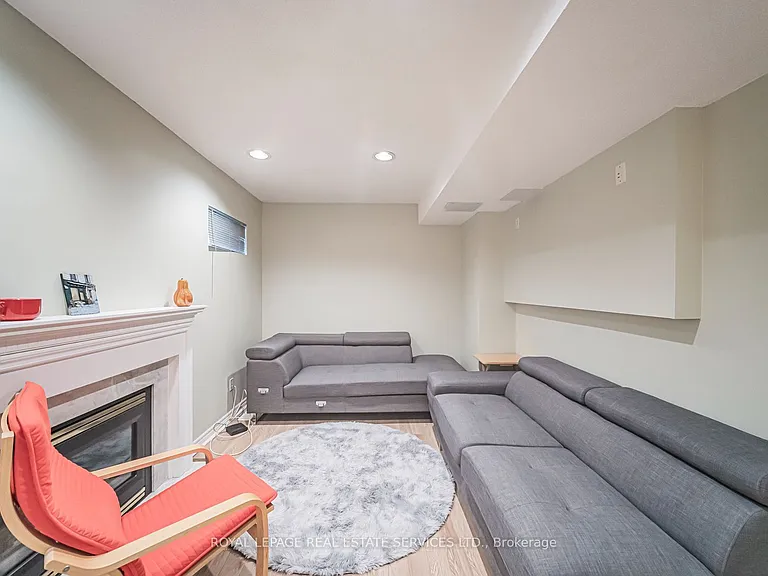 2250 Rockingham Dr #38 — Photo 39