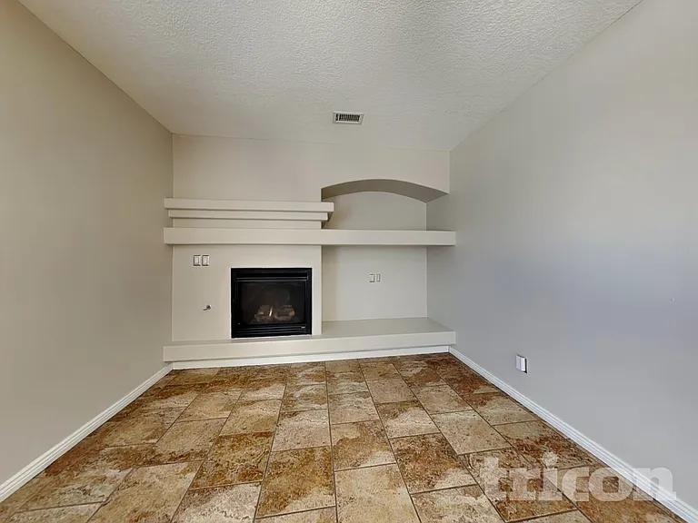 8209 Sleeping Bear Dr NW — Photo 2