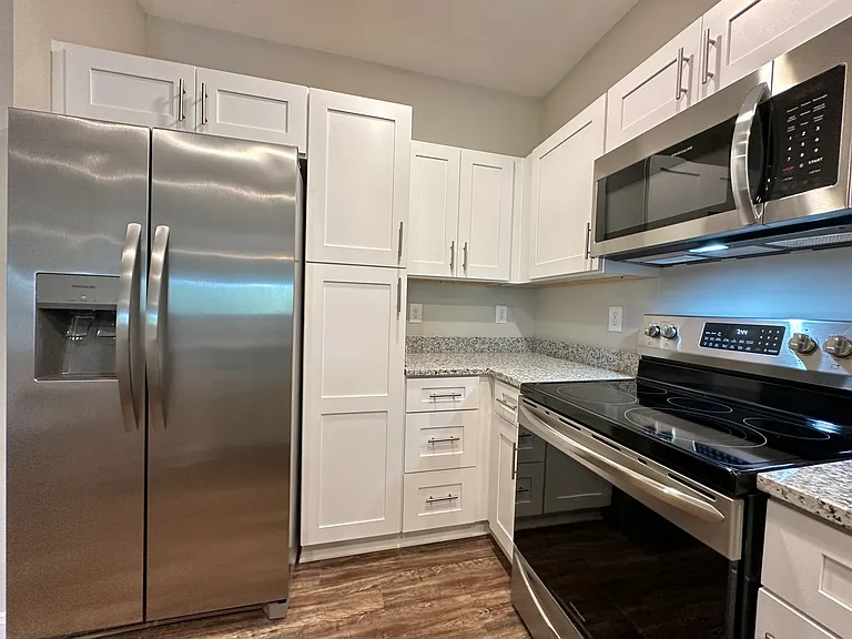 Westbrook Apartments — Photo 54