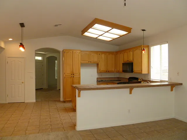 2862 Hillcrest Rd — Photo 10