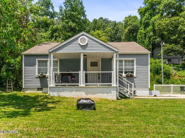 632 W Tri County Blvd, Oliver Springs, TN 37840