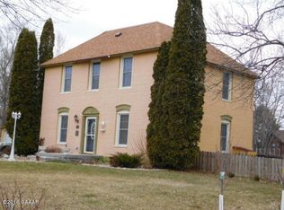 207 Hawkins Ave, Barrett, MN 56311