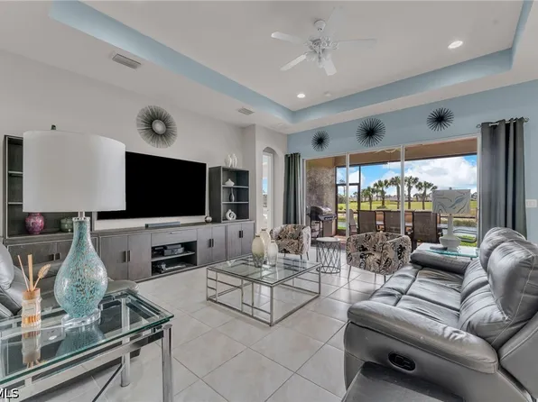 3596 Avenida Del Vera, North Fort Myers, FL 33917