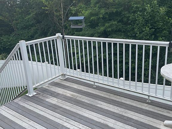 3rd image of 602 Pierpont Heights Dr
