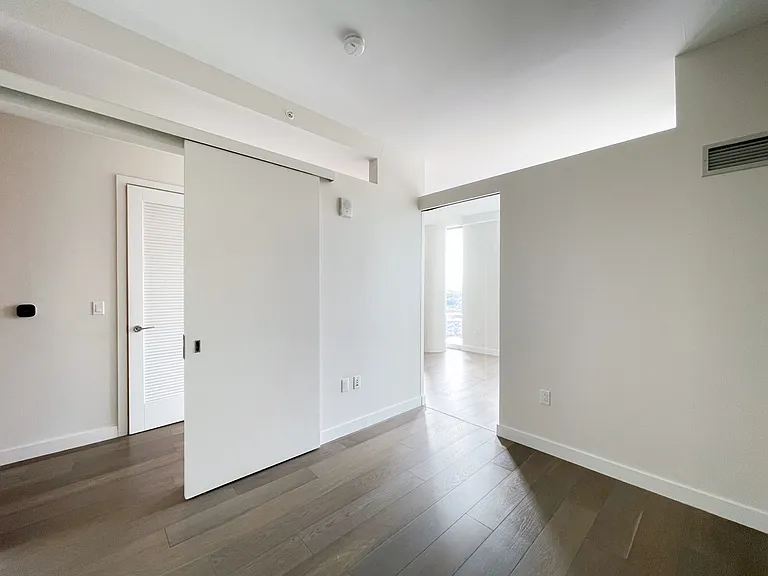 188 Brookline Ave #20G — Photo 14