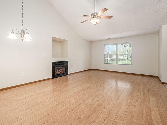 5th image of 6209 Streaming Ave #186