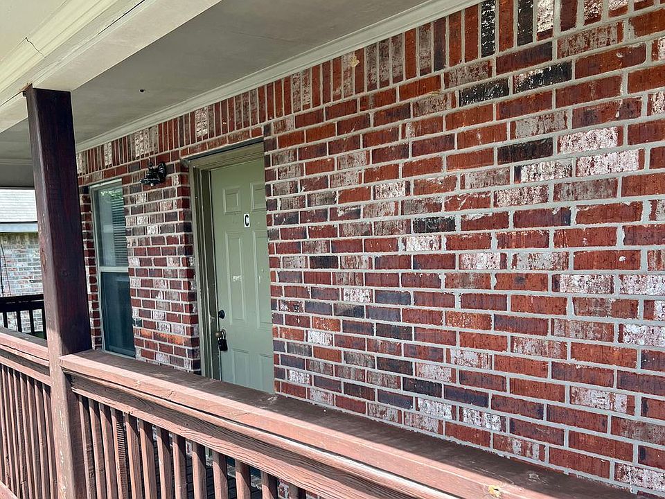 1st image of 424 Vieux Orleans Cir #C