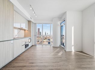 8 Interchange Way #2009, Vaughan, ON L4K 5C3