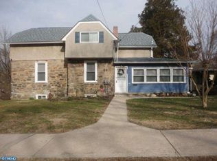 231 W Dupont St, Ridley Park, PA 19078