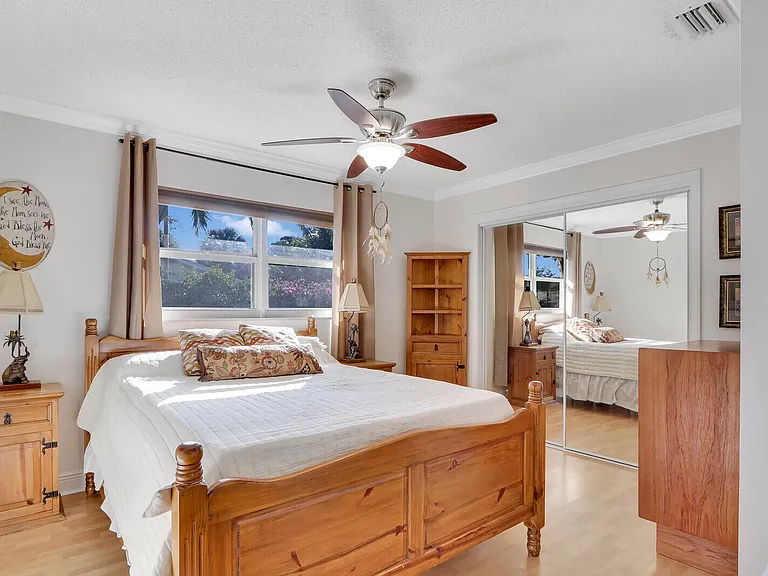 5140 Laird Ln — Photo 20
