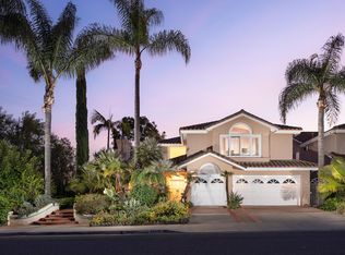 25806 Middle Ridge Ln, Laguna Hills, CA 92653