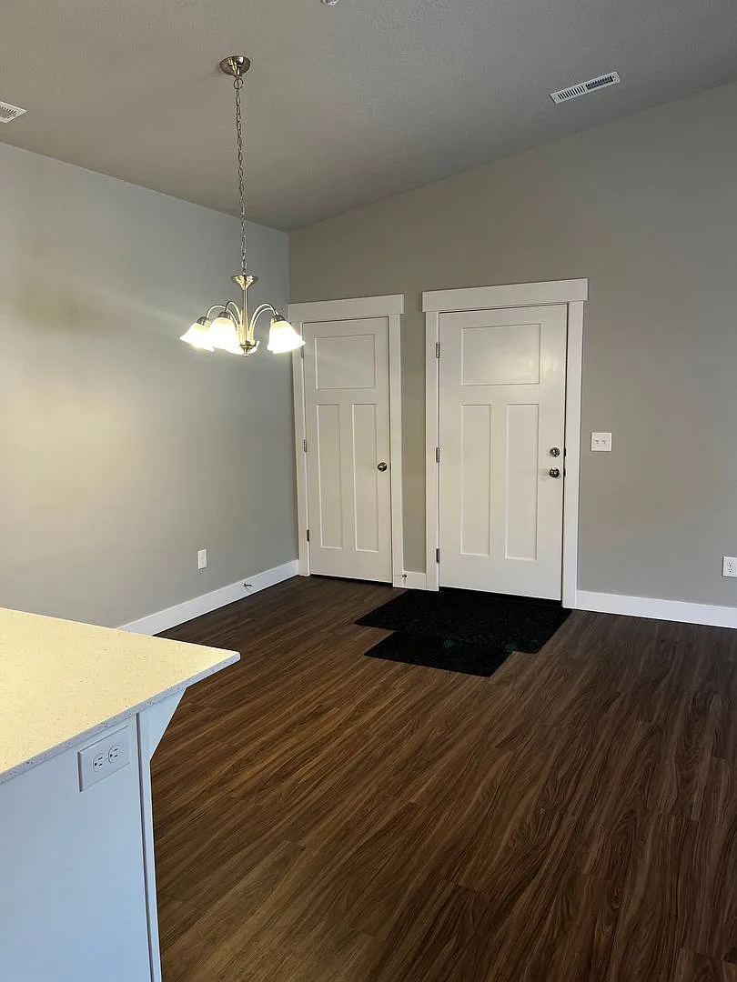 Beautiful Condo in Lehi — Photo 3