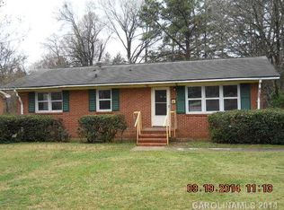 4626 Hidden Valley Rd, Charlotte, NC 28213