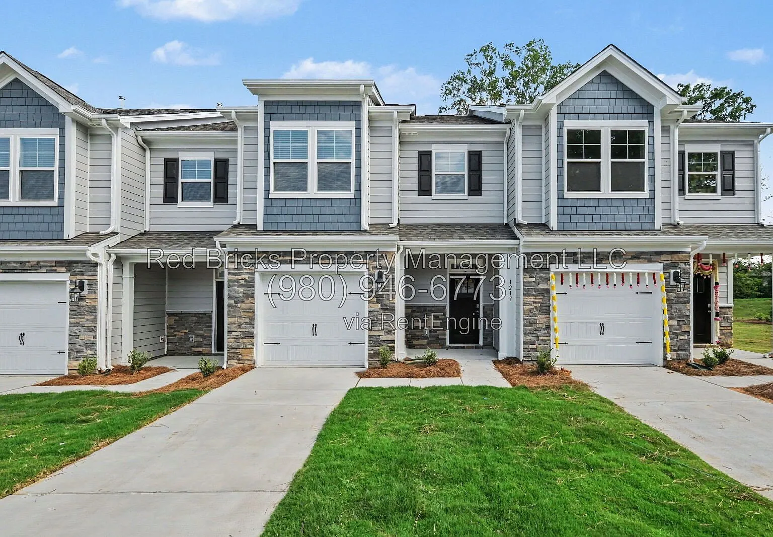 3 bed, 2.5 bath, 1699 sqft, $2,245 — Photo 1