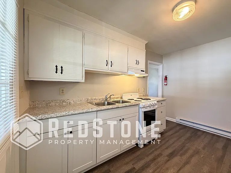 128 Friendly Rd — Photo 5