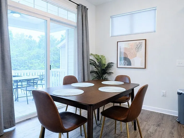 2100 Curry Meadow Way — Photo 14