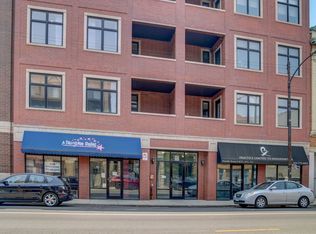 2245 W North Ave APT 301, Chicago, IL 60647