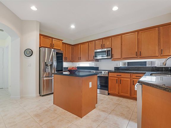 4th image of 6253 SW Bald Eagle Drive