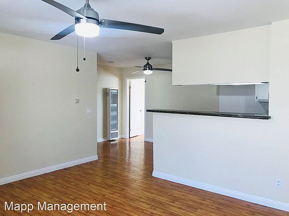 4th image of 316 E Hyde Park Blvd APT 8
