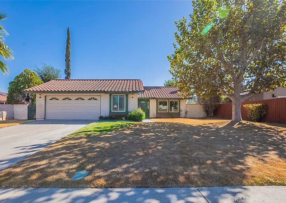 1473 W James St, Bloomington, CA 92316 Zillow