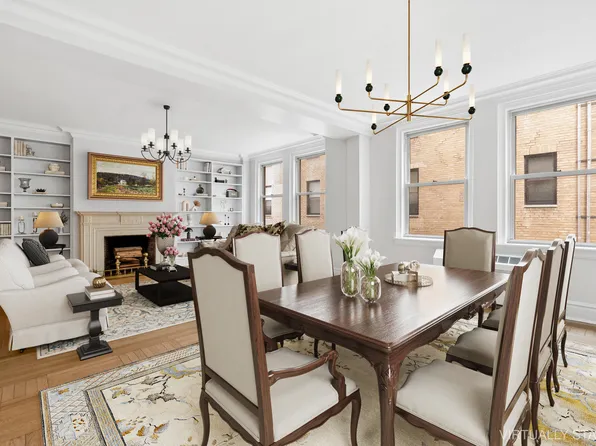 17 East 89th Street image 1 of 11