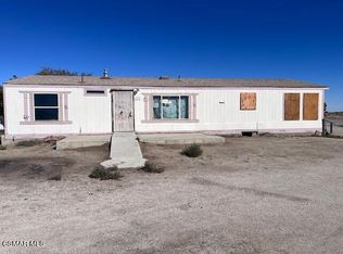 1818 80th St W, Rosamond, CA 93560
