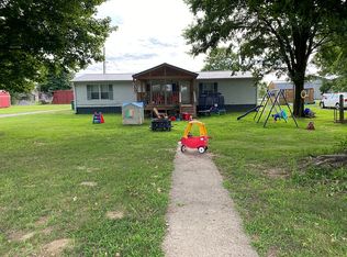 128 Chapel Hill Rd, Morganfield, KY 42437