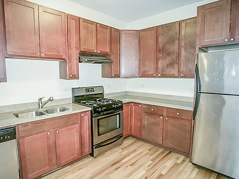 3818 N Sheffield Ave — Photo 26