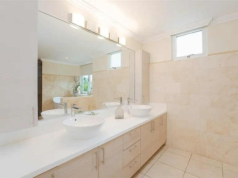 633 Mar De Bering — Photo 9