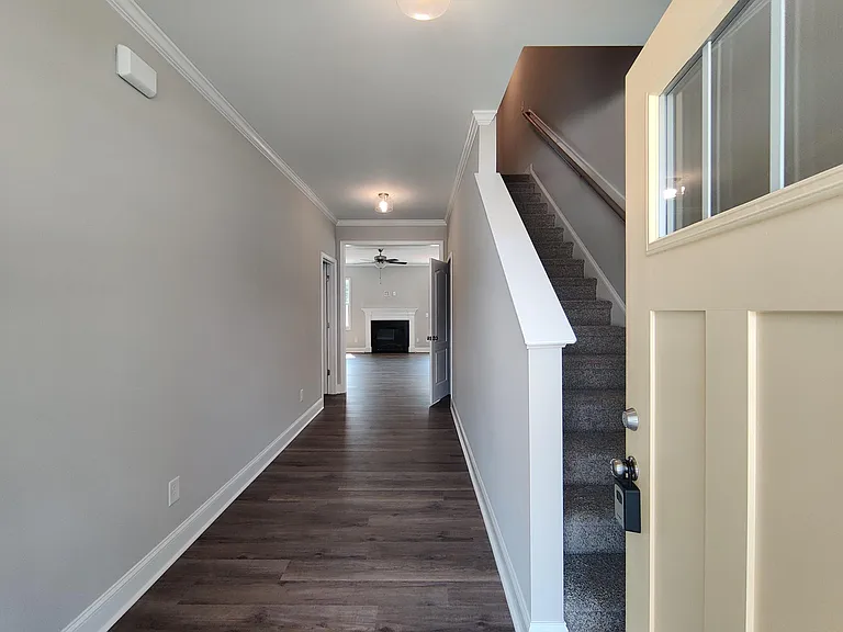 1215 Morgan St — Photo 3