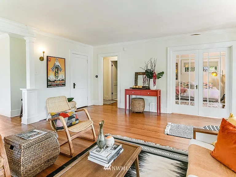5124 S Frontenac St — Photo 10