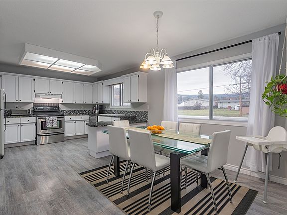 5th image of 250 Husch Rd