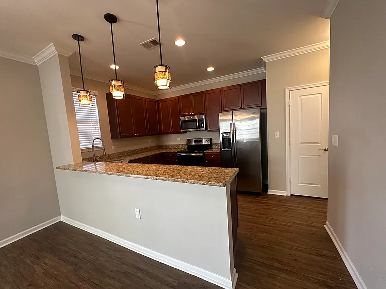 4336 Turnworth Arch — Photo 5