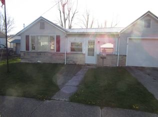 710 S Garfield St, Oblong, IL 62449