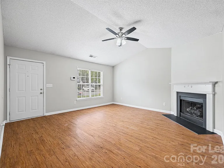 12811 Spirit Bound Way — Photo 7