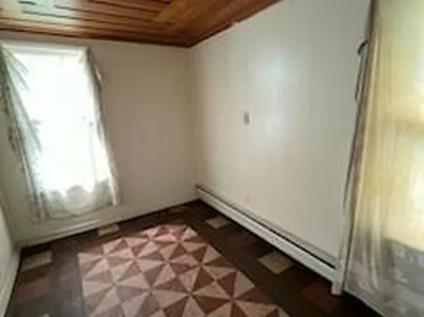 14263 Hubbell St, Detroit, MI 48227