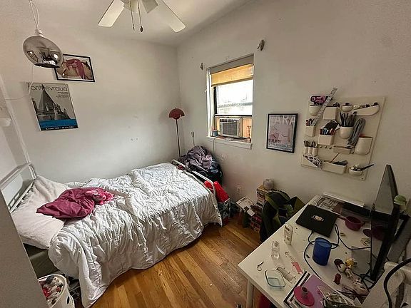 2nd image of 311 W 95th St APT 3AN