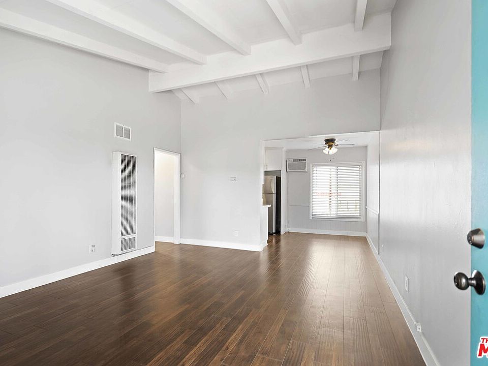 1st image of 11913 Hart St #P