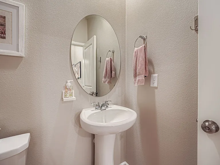 32668 Steamboat Ln — Photo 11
