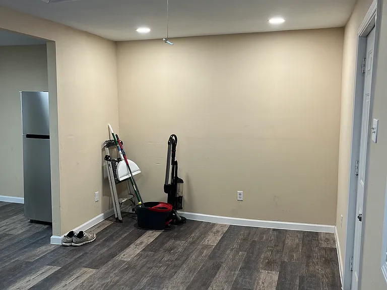 703 Lloyd St #2 — Photo 6